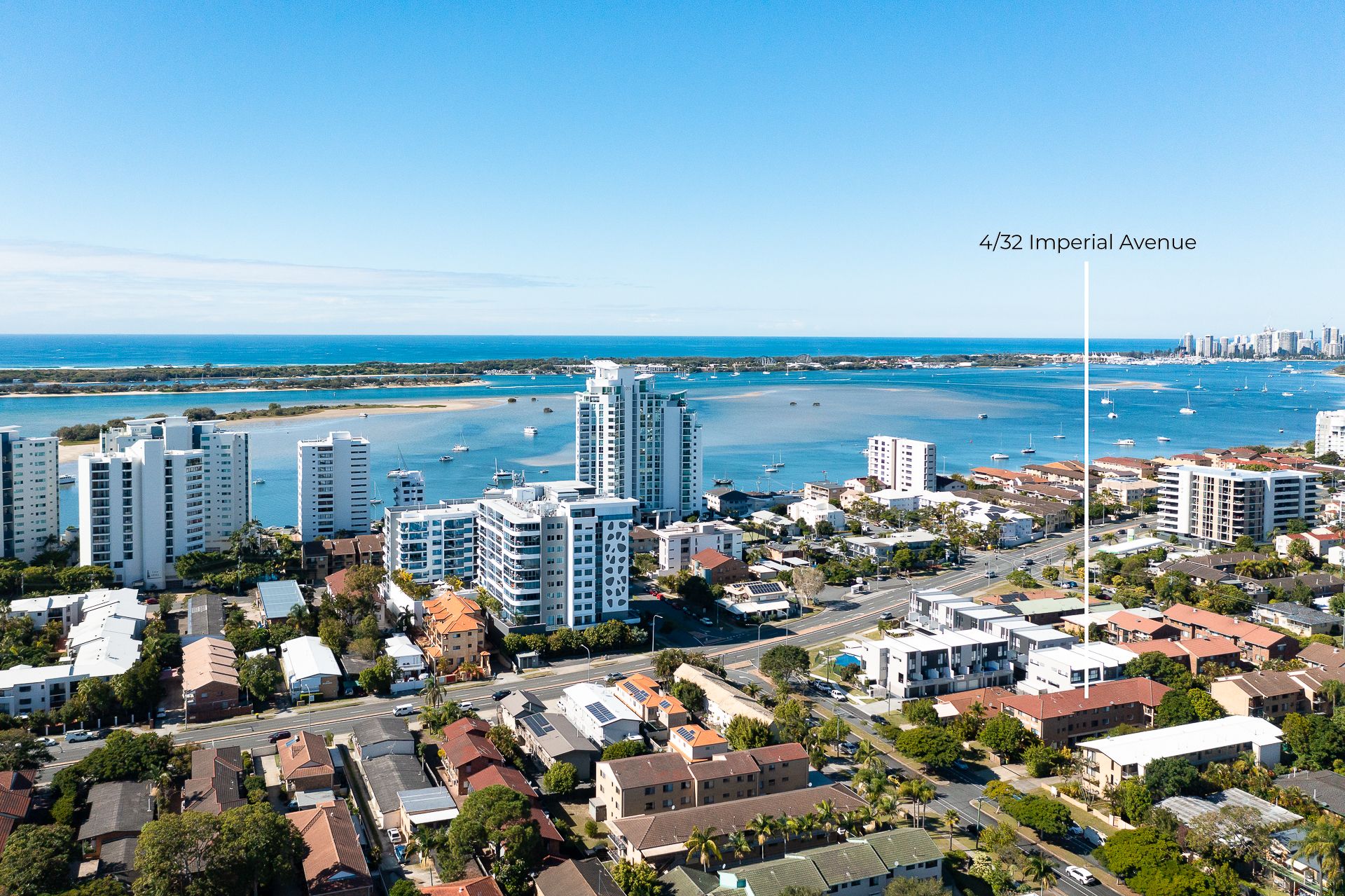 Stunningly Renovated Apartment with Prime Location - Ideal Investment or First Home!